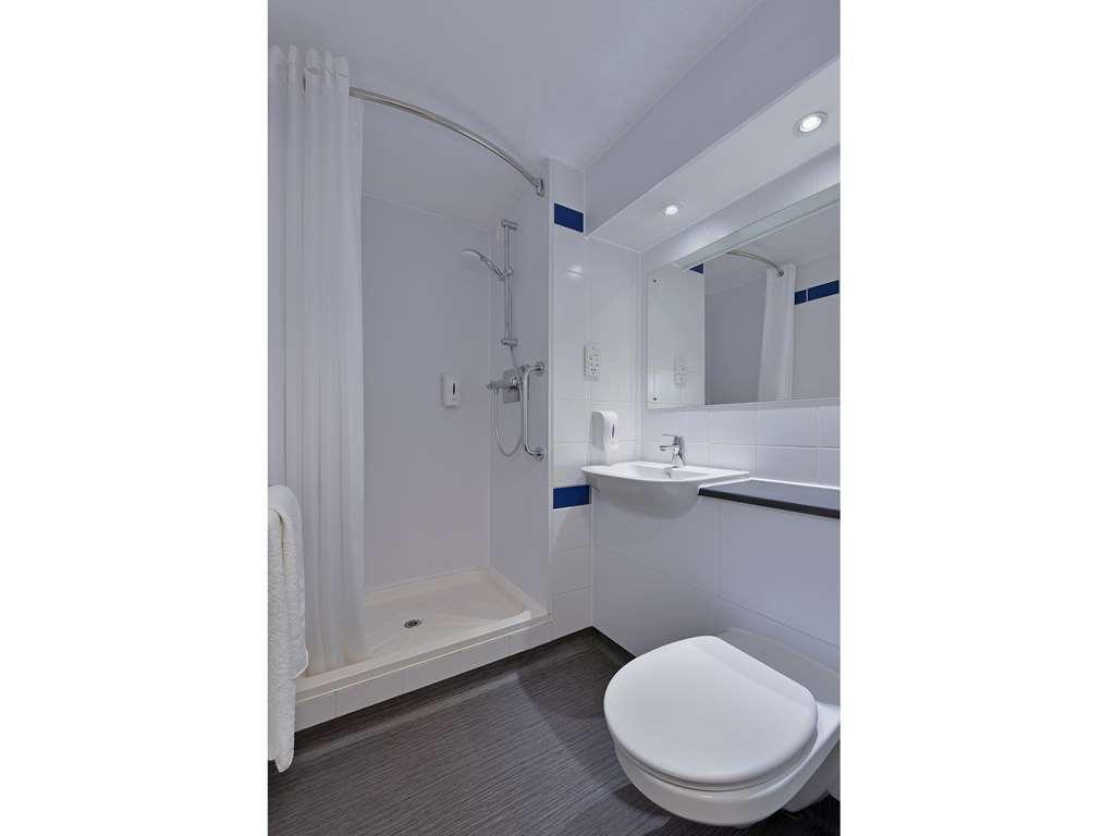 Travelodge Birmingham Dudley Pokój zdjęcie