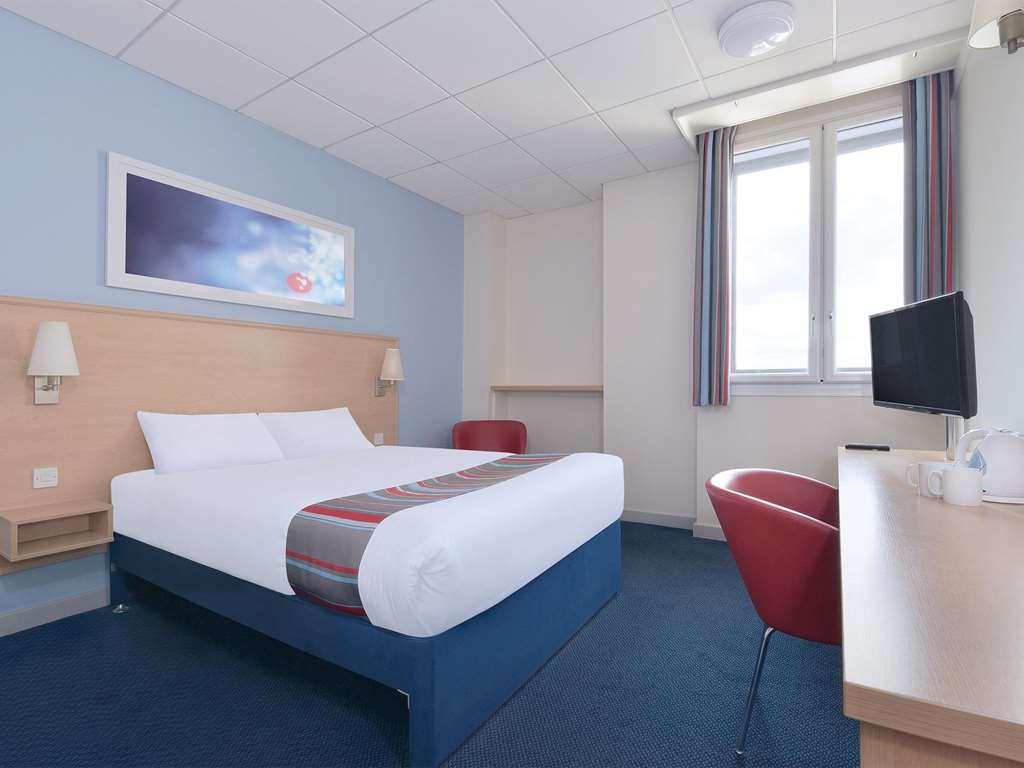 Travelodge Birmingham Dudley Pokój zdjęcie