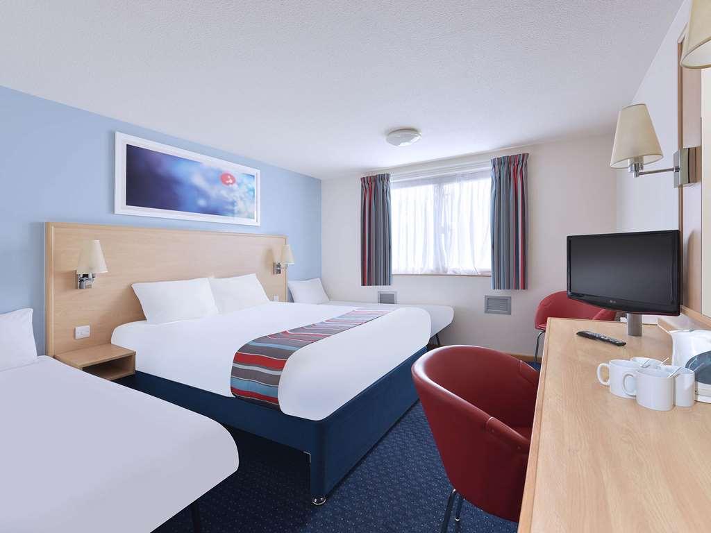 Travelodge Birmingham Dudley Pokój zdjęcie