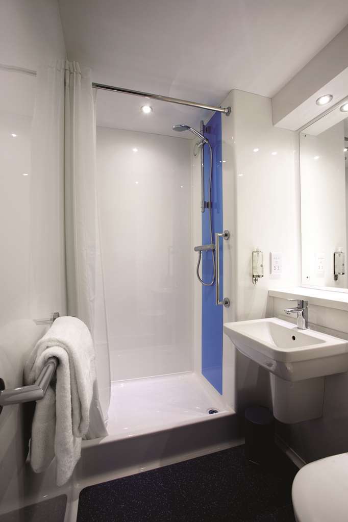 Travelodge Birmingham Dudley Pokój zdjęcie